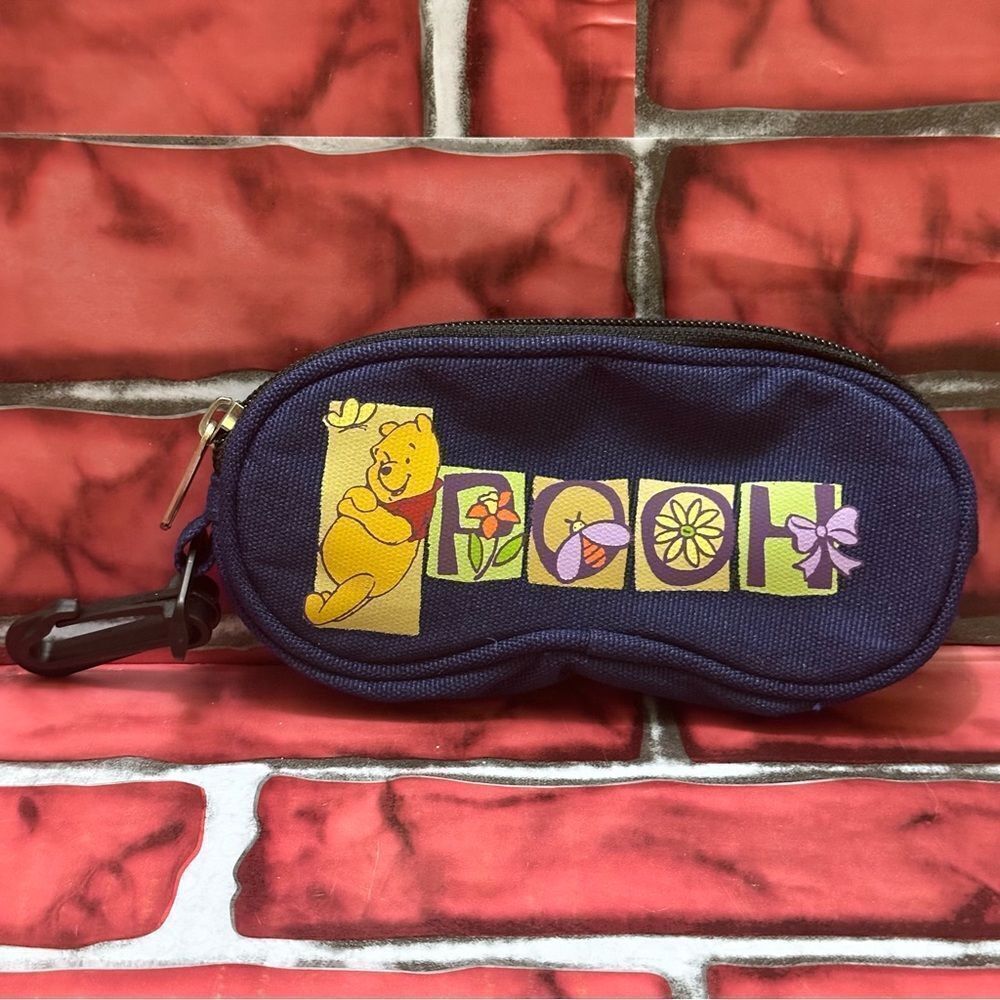 Disney Winnie The Pooh eyeglass case